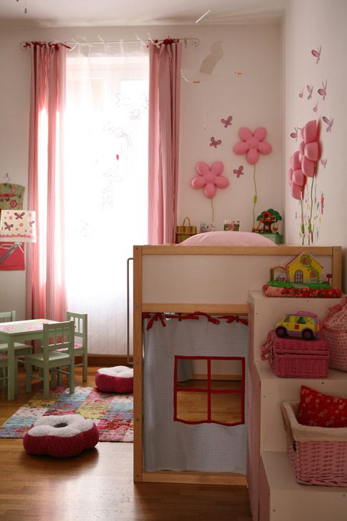 温馨浪漫粉色儿童房效果图